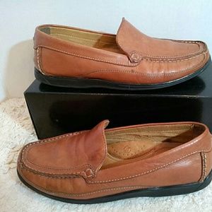 Mens leather Dockers loafers 8.5